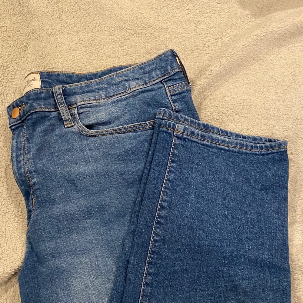 Universal Thread Women's Blue Jeans